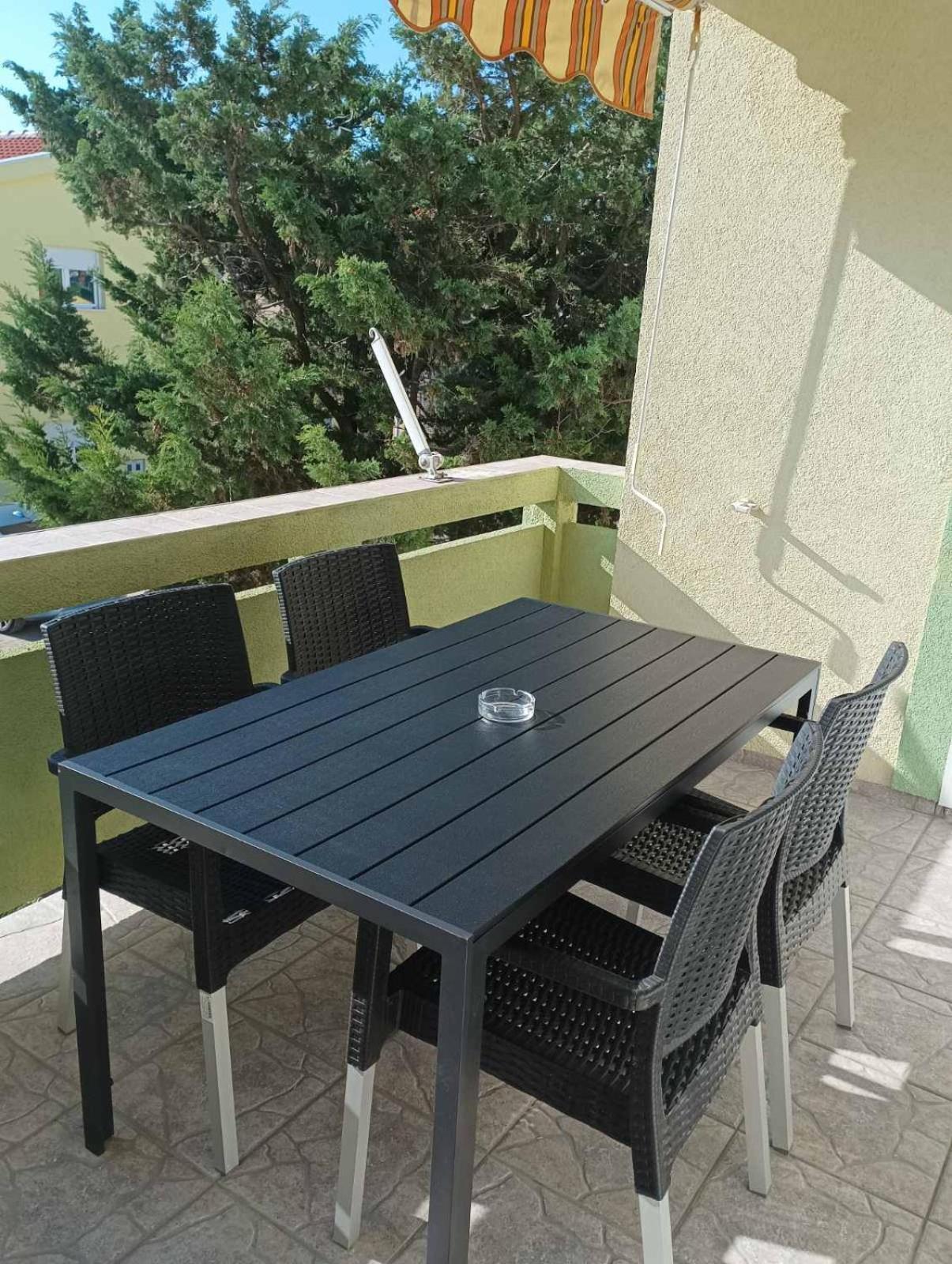 Apartmani Ana Vir Exterior foto